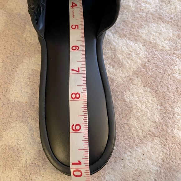 AEROSOLES Jamaica Ruched Puffy Black Slide Sandals - Women’s Size 8 - NEW IN BOX - Picture 9 of 9